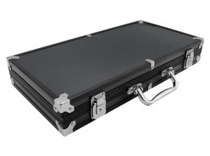 Фабрика Покера: Набор из 300 фишек для покера с номиналом в черном кейсе