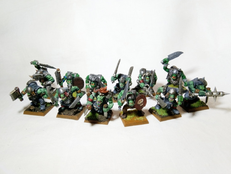 Warhammer Fantasy Age of Sigmar Orcs & Goblins Orc Boyz х12 (Pro-Painted)