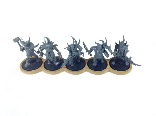 Трей на 5 миниатюр 25mm(линия)