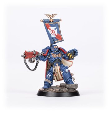 Warhammer Commemorative Series: Captain Centos (предзаказ 2025)