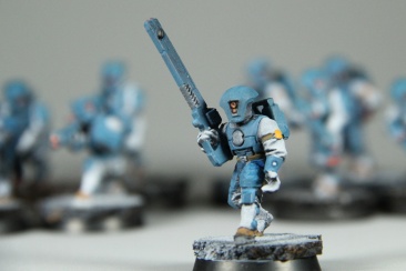 Warhammer 40k Tau Empire Fire Warriors x13 (99120113057) (Painted)