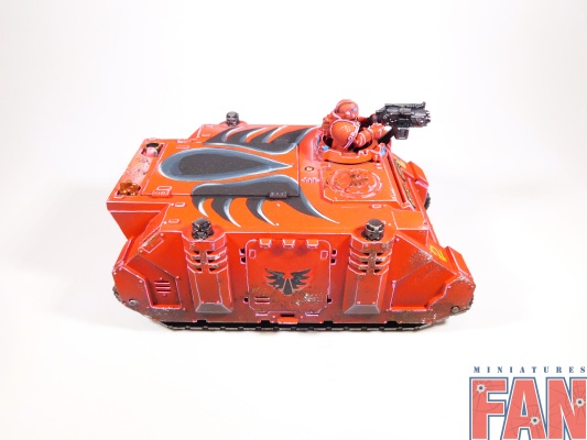 Warhammer 40k Blood Angels MkIIc Rhino x1 (Pro-Painted)