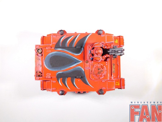 Warhammer 40k Blood Angels MkIIc Rhino x1 (Pro-Painted)