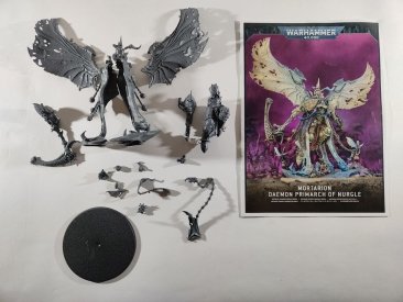 Mortarion Daemon Primarch Of Nurgle (частично собранный)
