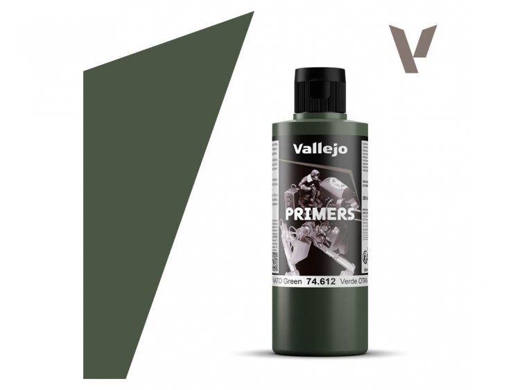 Грунтовка Vallejo Surface Primer: NATO Green 74.612 (200 мл)