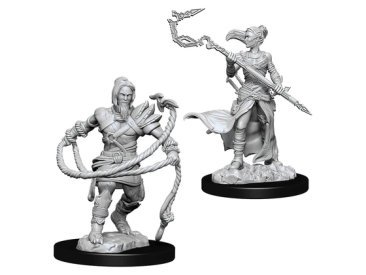 Magic: The Gathering. Miniatures: Stoneforge Mystic and Kor Hookmaster