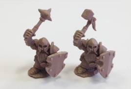 Гномы-защитники в тяжелой броне