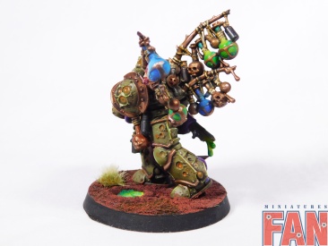 Warhammer 40k Death Guard Biologus Putrifier (Pro-Painted)