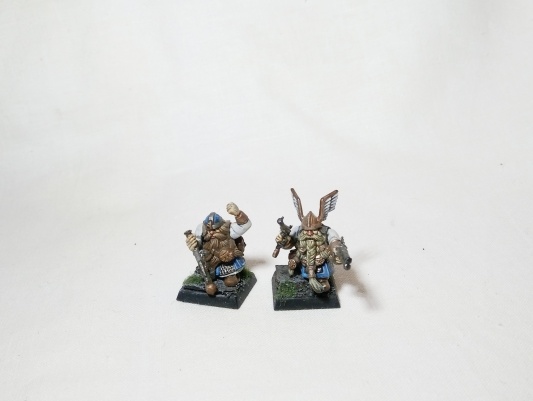 Warhammer Fantasy Battles Age of Sigmar Dwarfs Thunderers x13 (Pro-Painted)