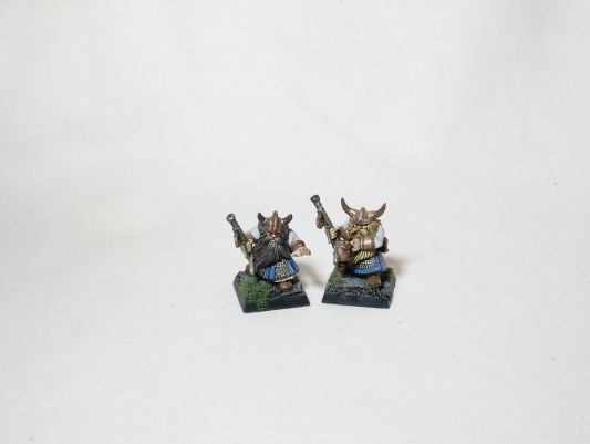 Warhammer Fantasy Battles Age of Sigmar Dwarfs Thunderers x13 (Pro-Painted)