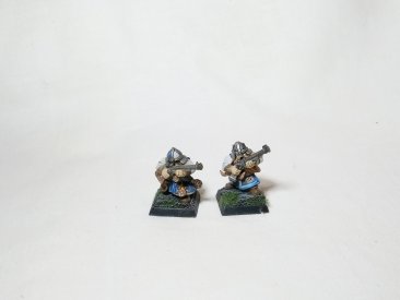 Warhammer Fantasy Battles Age of Sigmar Dwarfs Thunderers x13 (Pro-Painted)