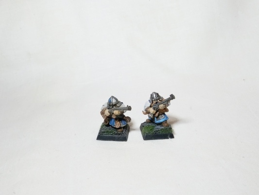 Warhammer Fantasy Battles Age of Sigmar Dwarfs Thunderers x13 (Pro-Painted)