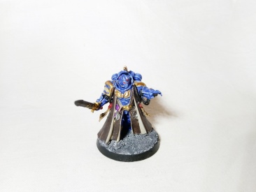 Warhammer 40k Space Marine Primaris Librarian (Pro-Painted)