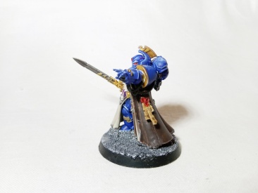 Warhammer 40k Space Marine Primaris Librarian (Pro-Painted)
