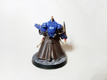 Warhammer 40k Space Marine Primaris Librarian (Pro-Painted)