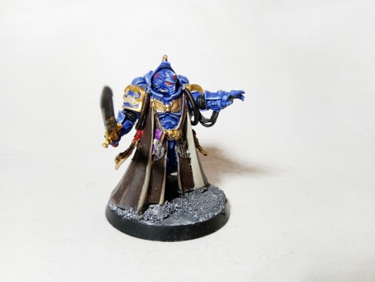 Warhammer 40k Space Marine Primaris Librarian (Pro-Painted)