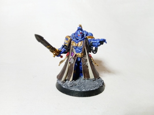 Warhammer 40k Space Marine Primaris Librarian (Pro-Painted)