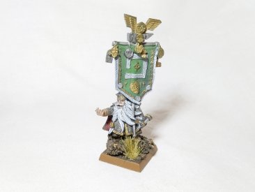 Warhammer Fantasy Age of Sigmar Dwarf Standard Bearer (Metal, OOP, Pro-Painted)
