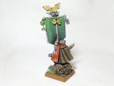 Warhammer Fantasy Age of Sigmar Dwarf Standard Bearer (Metal, OOP, Pro-Painted)