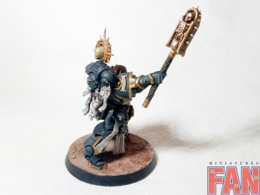 Warhammer 40k Space Marine Ultramarines Primaris Chaplain (Pro-Painted)