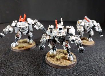 Warhammer 40k Tau Empire XV8 Crisis Battlesuits x3 (Tau Army item №5/9, Pro-Painted)