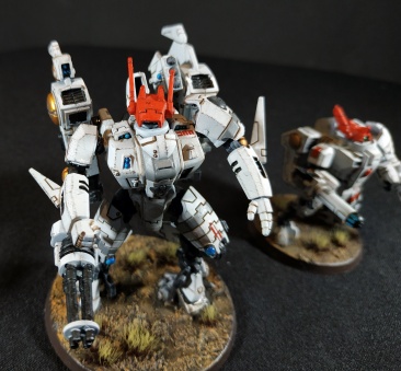 Warhammer 40k Tau Empire Commander and 2x XV8 Crisis Battlesuits (Tau Army item №6/9, Pro-Painted)