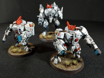 Warhammer 40k Tau Empire Commander and 2x XV8 Crisis Battlesuits (Tau Army item №6/9, Pro-Painted)