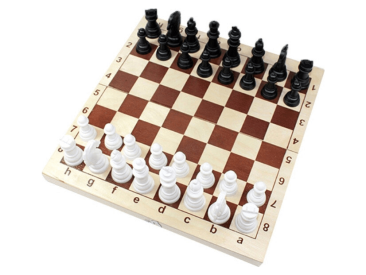 Шахматы и шашки пластмассовые в деревянной упаковке (290x150x48)