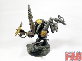 Warhammer 40k Bad Moons Ork Big Mek Boss conversion (Pro-Painted)
