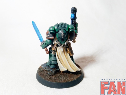 Warhammer 40k Space Marine Dark Angels Lieutenant Zakariah (Pro-Painted)