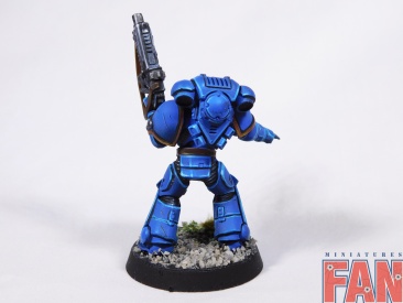Warhammer 40k Space Marine Ultramarines Sergeant (Pro-Painted)