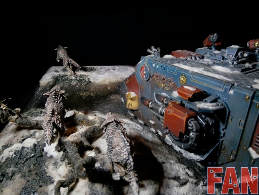 Warhammer 40k Space Wolves Land Raider (Pro-Painted, только сама модель без базы)