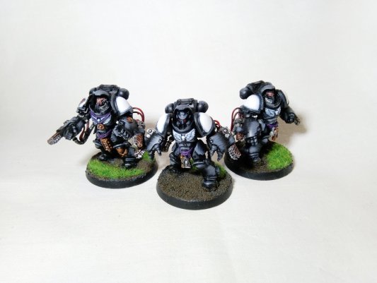 Warhammer 40K Space Marines Black Templars Primaris Aggressors x3 (Pro-Painted)