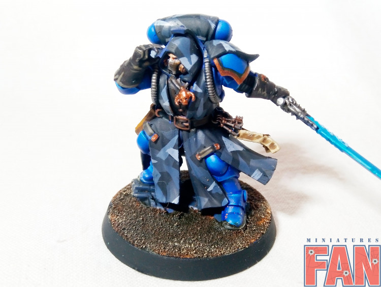 Warhammer 40k Space Marine Primaris Librarian in Phobos Armour (Pro-Painted)