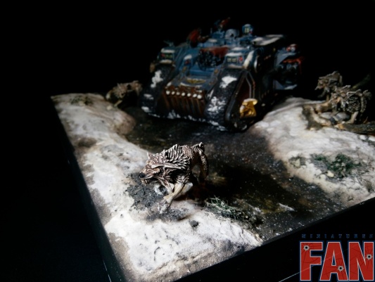 Warhammer 40k Space Wolves Land Raider &#039;&#039;The Hunt&#039;&#039; Diorama (Pro-Painted)
