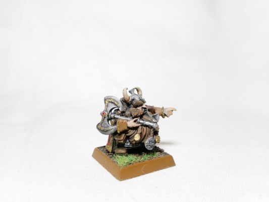 Warhammer Fantasy Battles Age of Sigmar Dwarf Grombrindal 2009 (OOP, Pro-Painted)