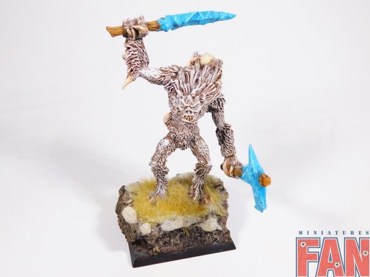 Warhammer Age of Sigmar Ogor Mawtribes Icefall Yhetee (Pro-Painted)
