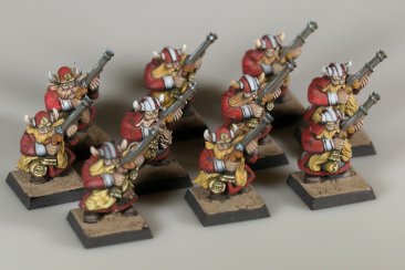 Warhammer Fantasy Battles Dwarf Thunderers x10 (99120205003) (Painted)
