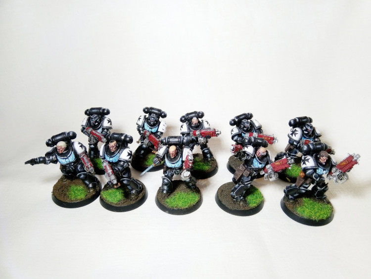 Warhammer 40K Space Marines Black Templars Primaris Intercessors x10 (Pro-Painted)