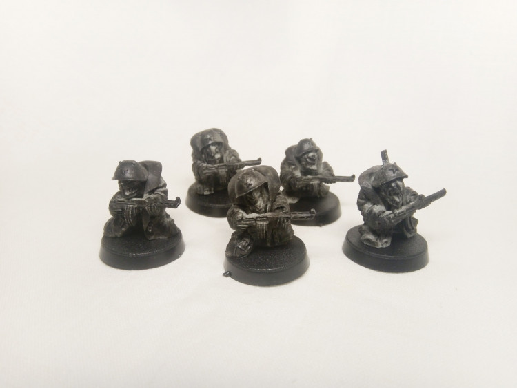 Warhammer 40k Ork Soviet Grots / Goblins x5 (Primed)