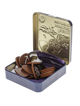 Гадание маленькой ведьмочки