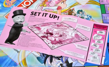 Монополия Sailor Moon на английском языке