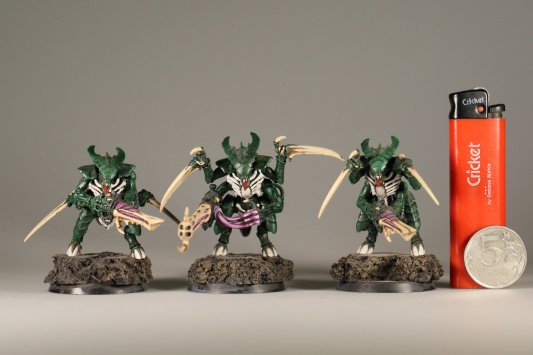 Warhammer 40K Tyranid Warriors x3 (Painted)