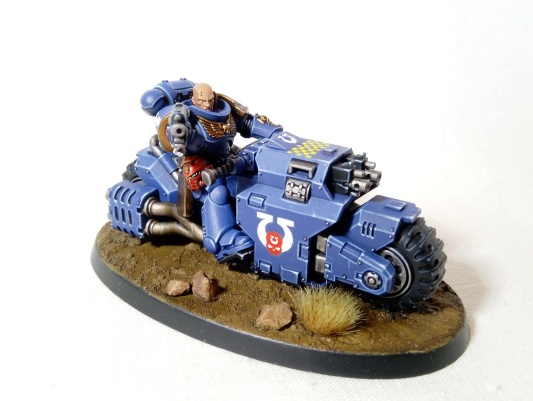 Warhammer 40k Space Marine Ultramarines Primaris Outriders x3 (Pro-Painted)