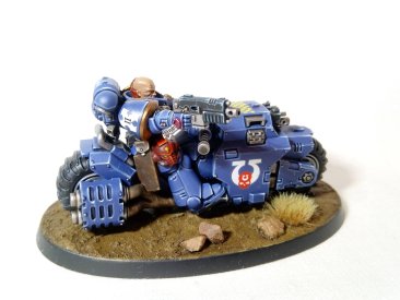 Warhammer 40k Space Marine Ultramarines Primaris Outriders x3 (Pro-Painted)