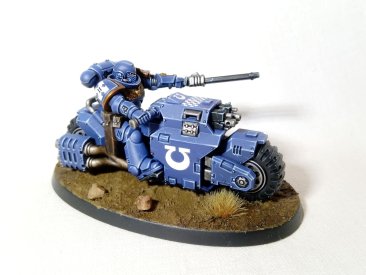 Warhammer 40k Space Marine Ultramarines Primaris Outriders x3 (Pro-Painted)