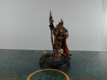 Warhammer 30k / 40k Legio / Adeptus Custodes Shield Captain (Pro-Painted)