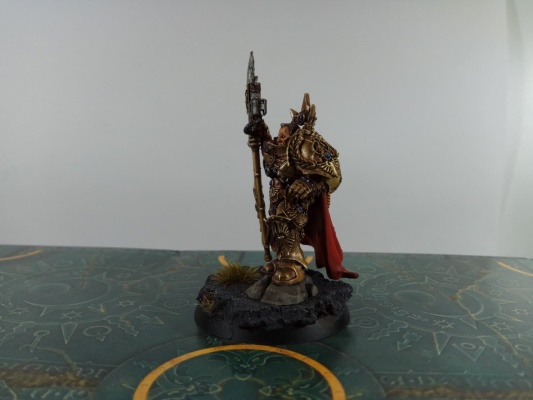 Warhammer 30k / 40k Legio / Adeptus Custodes Shield Captain (Pro-Painted)