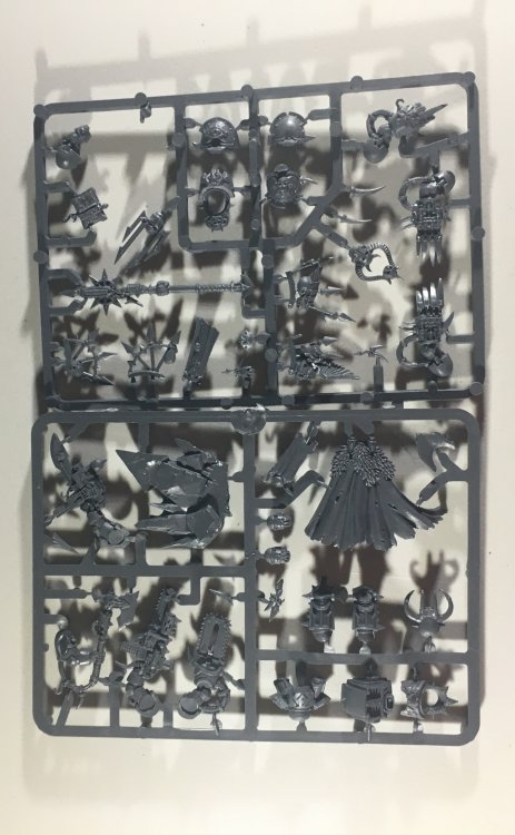 Chaos Space Marines Lord in Terminator Armour (Уценка)