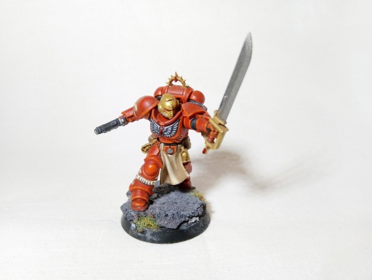 Warhammer 40k Blood Angels Primaris Lieutenant Tolmeron (Pro-Painted) Gold Helmet